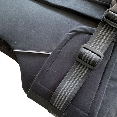 騎手用黒色セーフティウェスト 軽量 快適な騎手用ウェスト 1.2 KG