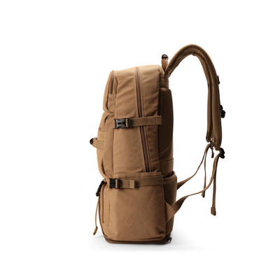 快適で汎用的な 60L カキ バックパック 露天トレーニング キャンプ 旅行